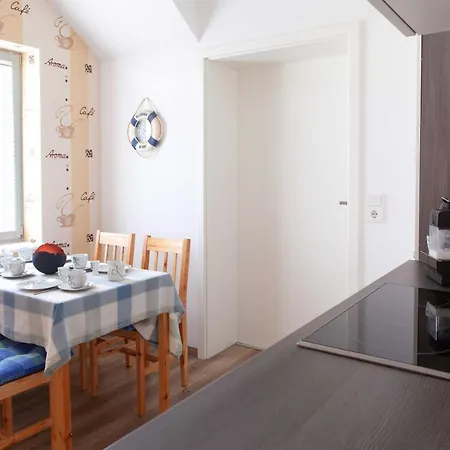 Ferienunterkuenfte Liliane 홈스테이 *