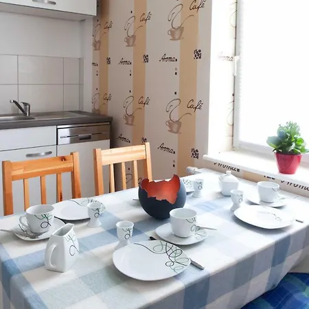 홈스테이 Ferienunterkuenfte Liliane *